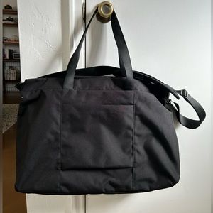 Everlane ReNew Transit Weekender